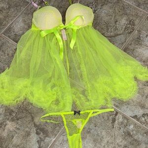 Victoria's Secret Lime Green Lace Chemise Set